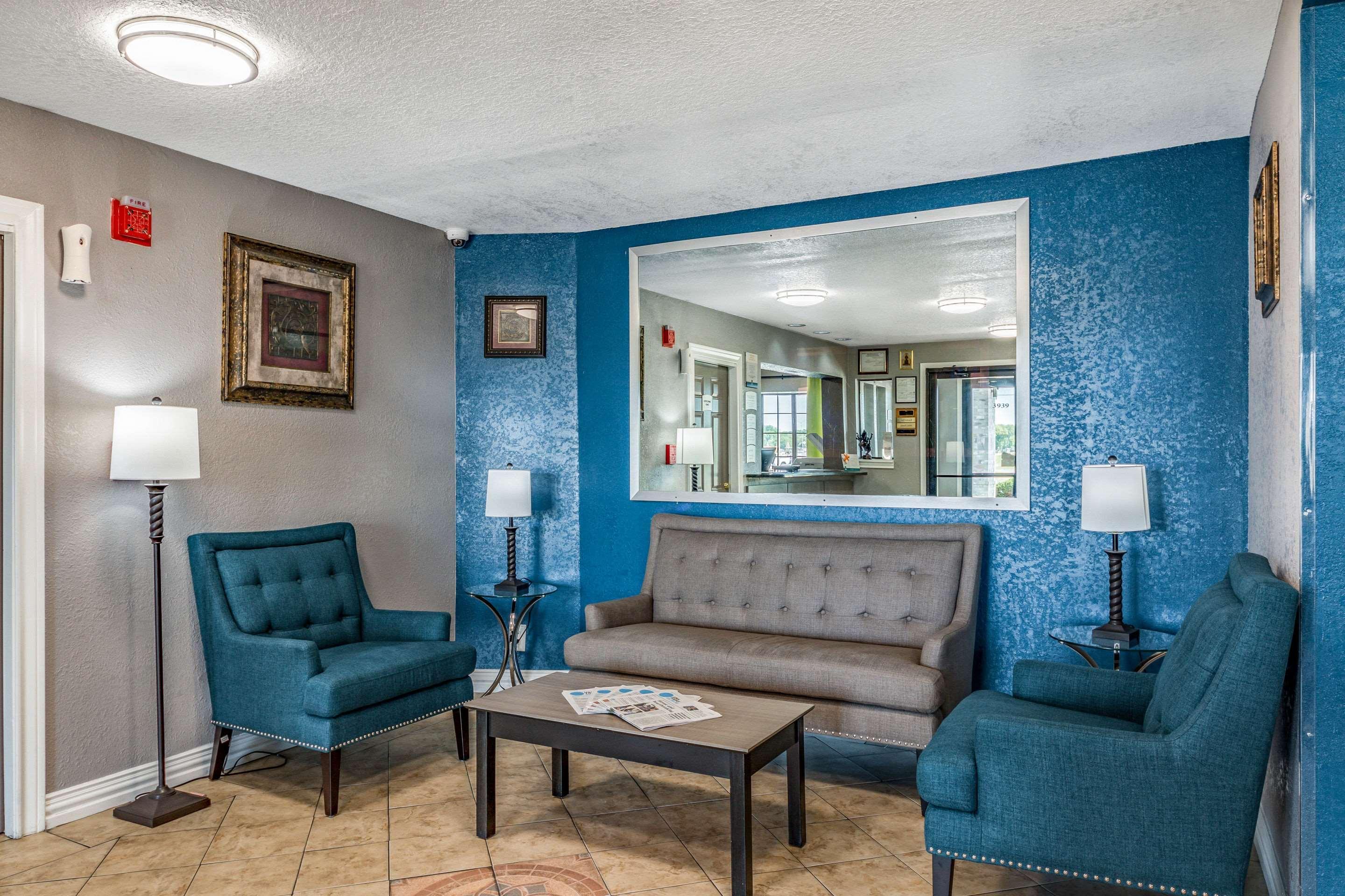 Quality Inn I-10 East Near Frost Bank Center Сан-Антонио Экстерьер фото